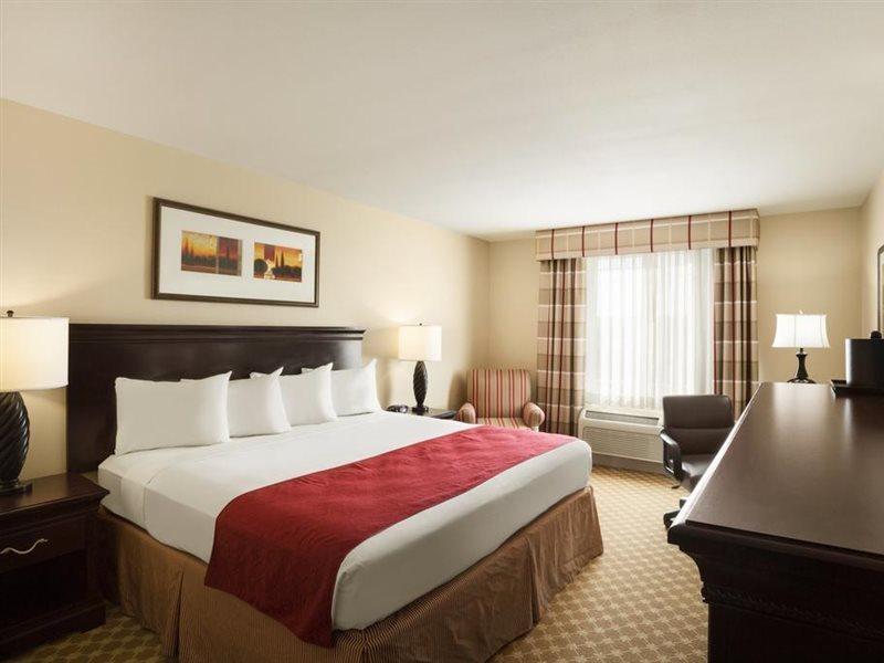 Holiday Inn & Suites - Barstow By Ihg Exterior photo