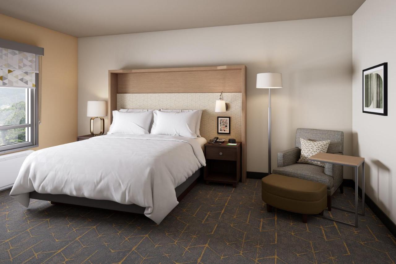 Holiday Inn & Suites - Barstow By Ihg Exterior photo